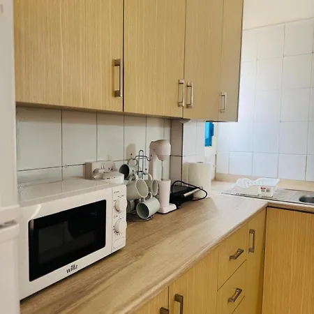 Mackenzie Stay Apartament Larnaca